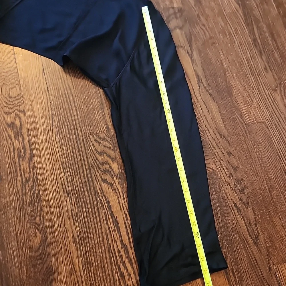 L'AGENCE Classic Black Garment Two Piece - Picture 12 of 16